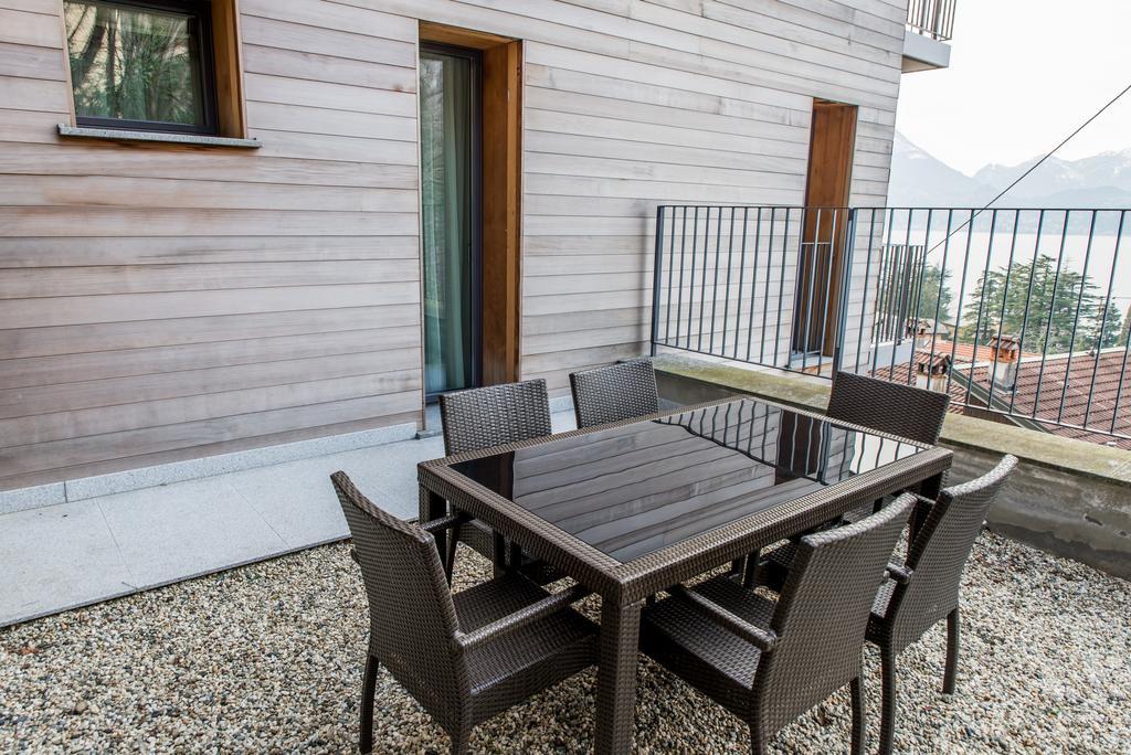 Residenza Luigina Apartment Варена Стая снимка